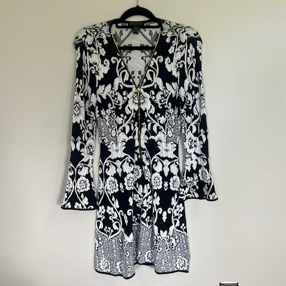 Black and white floral full zip dress INC concepts